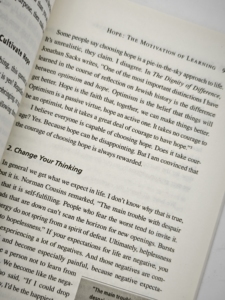 Libro de ficción: A veces ganas, a veces pierdes. Aprende. - Product Image 4