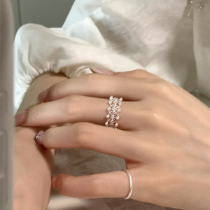 Anello Aperto Regolabile Placcato Argento, con Zirconia Cubica e Perla Imitazione, Anello Largo Elegante per Donna, Gioiello da Matrimonio - Product Image 3