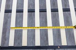 Accessoires de grande taille cadre de lit pliable, cadre en bois festonné et métal, pièces en fer - Product Image 4