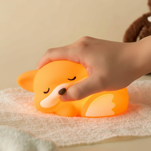 Veilleuse LED en forme de <span class=keywords><strong>renard</strong></span> endormi, type C, avec minuterie d'arrêt automatique, lampe portable pour enfants, luminaire décoratif pour chambre de bébé - Product Image 1