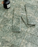 Nouvelles carreaux en porcelaine de 50x200mm, aspect pierre calcaire gris rouillé, faits à la main, pour usage commercial
