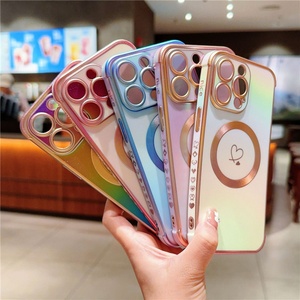 Funda para Teléfono con Diseño de Corazón y Degradado Brillante con Recubrimiento Láser para iPhone 17 16 15 14 13 12 11 Pro con Funda Magnética - Product Image 2
