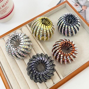 Pince à cheveux chignon élégant élastique pour queue de cheval Pince à cheveux paresseux pour femme - Product Image 4