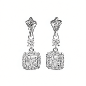 Boucles d'oreilles en or blanc et diamants, 1,5 ct, forme carrée, halo, pour femmes, bijoux fins - Product Image 1