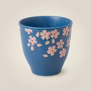 Tasses à thé en céramique de marque Sakura, grand modèle, bleu foncé, à motifs floraux, pour restaurants japonais, usage quotidien - Product Image 1