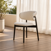 Chaises de salle à manger empilables en bois massif modernes avec des tissus populaires pour la maison et la restauration.