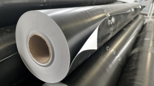 Prix d'usine pour membrane imperméable en TPO renforcé de polyester pour toitures, sous-sols et piscines - Product Image 6