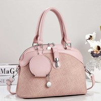 Sac à main en cuir PU noir, style bowler, avec fermeture éclair et bandoulière amovible pour usage quotidien