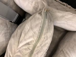 Asiento de cuero PU personalizado para perros, elevador de mascotas, resistente al agua, cama de viaje de lujo, bolsa transportadora - Product Image 6