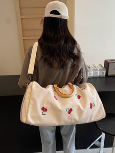 Factory Custom Large Capacity Waterproof Duffle <b>Bag</b> Durable Nylon Storage Travel <b>Bags</b> Fashion <b>Outdoor</b> Sports <b>Bag</b> for Women - Product Image 4