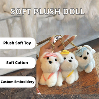 Peluche chiot de dessin animé, pendentif de sac, peluche pour machine à attraper, vente en gros, porte-clés chien en peluche avec casquette de baseball