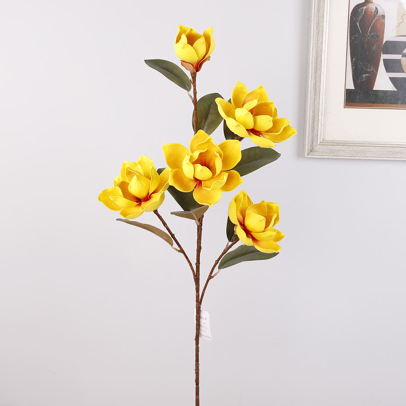 สีเหลือง