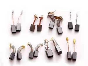 La spazzola di carbone per centrifughe per utensili elettrici <span class=keywords><strong>Bosch</strong></span> per seghe circolari è fabbricata secondo specifiche rigorose. - Product Image 6