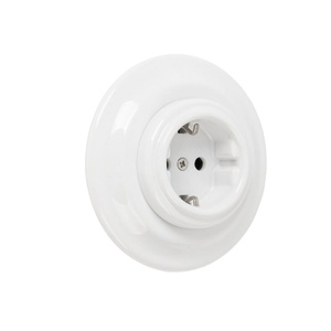 Allemagne <span class=keywords><strong>Prise</strong></span> en céramique Schuko Porcelaine vintage <span class=keywords><strong>Prise</strong></span> intégrée <span class=keywords><strong>sans</strong></span> <span class=keywords><strong>terre</strong></span> - Product Image 1