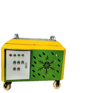 Petite machine à neige électrique 380V semi-automatique pour les stations de ski et les parcs d'attractions en plein air - Product Image 3