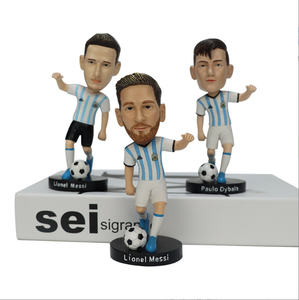 Figuras <span class=keywords><strong>de</strong></span> Jugadores <span class=keywords><strong>de</strong></span> Fútbol Personalizadas, Hechas a Mano, Pintadas a Mano, <span class=keywords><strong>de</strong></span> Resina, para Decoración <span class=keywords><strong>de</strong></span> Autos, Modelo Único, Suministros para Manualidades <span class=keywords><strong>de</strong></span> Fútbol - Product Image 3