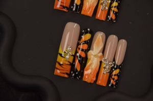 Handgemaakte Abs Draagbare Nail Art Cross Press-On Nagels Modieuze Franse Stijl Met Vlinder Ontwerp Voor Vingers - Product Image 3