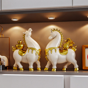 Adorno de Caballo con Acabado Brillante en Resina, Decoración para Sala de Estar, Mueble para TV, Vinoteca, Regalo - Product Image 1