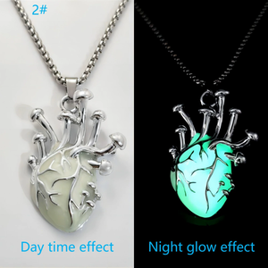 Collana alla Moda a Forma di Cuore Luminosa al Buio per Gioielleria Vendita all'Ingrosso N80964 - Product Image 3