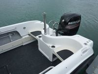 Bateau de pêche de luxe en FRP de 18 pieds avec cabine et auvent pliable