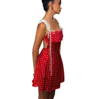 Robe trapèze rouge en satin à pois avec bretelles en dentelle et dos nu pour événements estivaux – Service OEM/ODM en gros