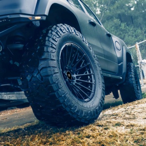 Ruedas de SUV forjadas HT 20-24 pulgadas negro profundo cóncavo 5 6 8 Lug Custom Offset Monoblock 6061-T6 para Jeep Wrangler JK JL JT SUV - Product Image 1