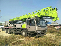 Oriemac 25 tonnes 5-boom prix pas cher camion grue ZTC250V552 camion grue 50 tonnes zoomlion grue au Kazakhstan