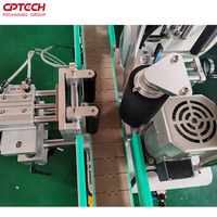 Applicateur d'étiquettes automatique CPTECH pour l'étiquetage des canettes de bière autour de la machine d'étiquetage
