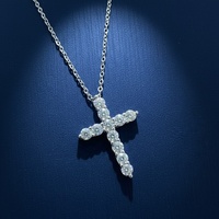 Collana con Ciondolo a Croce in Moissanite da 3mm 4mm 5mm, Gioiello Classico Unisex per Uso Quotidiano, in Argento Sterling 925 con Incastonatura a Griffe