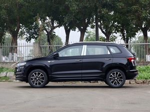 Skoda <span class=keywords><strong>Karoq</strong></span> TSI280 FWD SUV 2024 1.4T Turbo Automatico, Interni Spaziosi, Pratico Bagagliaio, Auto Familiare, Fari LED, Tetto Apribile - Product Image 4