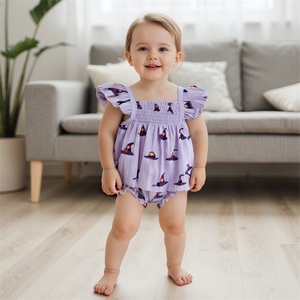 Thấp <span class=keywords><strong>moq</strong></span> tùy chỉnh phong cách nhà sản xuất bé Halloween Trang phục phù thủy hat in smocked Tops xù Quần Short trẻ em Cô Gái Quần Áo Set - Product Image 1