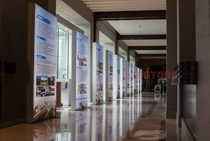 Exhibición de muestras de pared sin marco Fotografía LED Exhibición de pared Soporte Caja de luz LED de tela retroiluminada de aluminio - Product Image 2