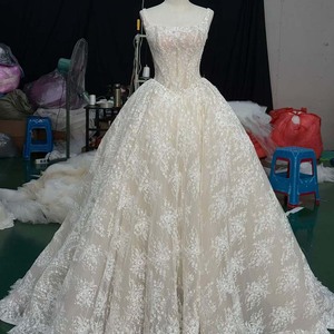 Vestido de Novia Romántico Jancember Hz026, Color Marfil, Cuello Cuadrado, Tirantes Anchos, Corsé Estilo Basque, Encaje Floral Francés, Estilo Princesa - Product Image 2