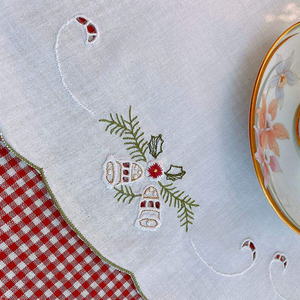 Embroidered Coral 100% Cotton Disposable Knitted Double-Sided Reversible Round Pattern Place Mat for Versatile Wedding Styling - Product Image 4