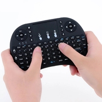 Tablet Tetikus Udara Inggris Kotak Tv Android, Remote Touchpad 2.4G I8 Keyboard Nirkabel Isi Ulang Murah