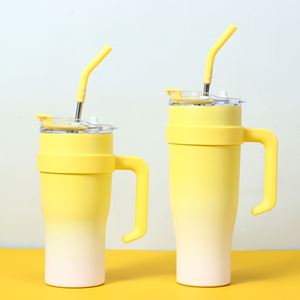 แก้วน้ำเก็บความเย็นขนาด 40 ออนซ์ รุ่น Car Ice Bully Handle Travel Mug พร้อมฝาปิด หลอดดูด กันลื่น รับผลิตแบบ ODM OEM และสกรีนโลโก้ตามสั่ง - Product Image 6