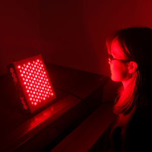 Pannello per Terapia a Luce Rossa 660nm 850nm, Macchina PDT a Infrarossi con Supporto, Pannello LED per Terapia a Luce Rossa e Infrarossi - Product Image 1