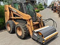 Compacteur vibrant hydraulique BLVT pour mini-chargeuse, attache robuste pour la construction routière, le sol et l'asphalte, pompe à engrenages universelle