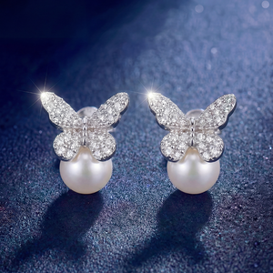 ต่างหูมุกขาวรูปผีเสื้อประดับเพชร CZ สำหรับผู้หญิง ต่างหูมุกทรงกลมปีกประดับเพชรซิร์คอนเต็มวง เครื่องประดับมุกสุดหรูสำหรับเจ้าสาว ของขวัญสำหรับใช้ในชีวิตประจำวัน - Product Image 5