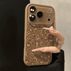 เคสโทรศัพท์ลายเสือดาวซิลิโคนแฟชั่น พร้อมกระจกป้องกันเลนส์กล้อง สำหรับ iPhone 17 air 16 15 pro max  ฝาหลังแบบด้าน ป้องกันการกระแทก - Product Image 5