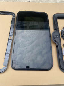 Toit ouvrant universel Offre Spéciale pour Volkswagen, Kia, Nissan, Volvo, Chevrolet, Ford, Buick, Citroën - Product Image 3