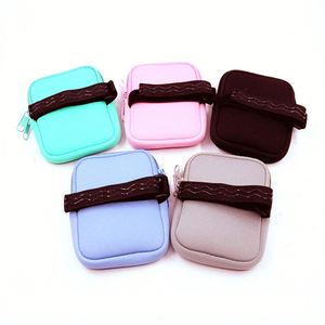 Pochette universelle réglable en polyester isolé pour bouteille d'eau et accessoires de tasse, taille parfaite pour tous les téléphones - Product Image 6