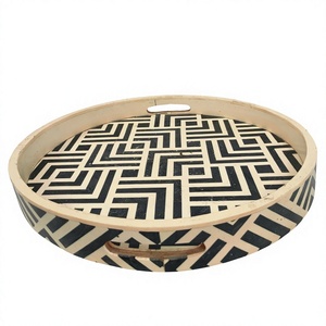 Bandeja redonda grande con incrustaciones de hueso blanco, diseño clásico de Jaipur hecho a mano, bandeja decorativa de madera por crafting crafts. - Product Image 1