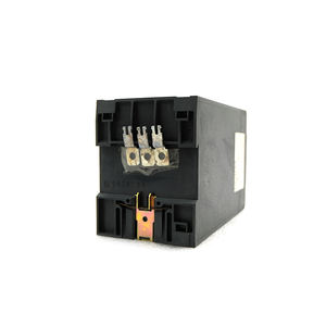 Contactor de Potencia Profesional Siemens 3TK2804-0AL2, 3 Polos, 22A, Bobina de 24VDC, Contactor de Control de Motor Industrial de Repuesto - Product Image 1
