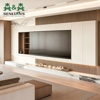 Meuble TV mural intégré de luxe avec foyer linéaire, texture marbre, meuble multimédia rétroéclairé pour maison design