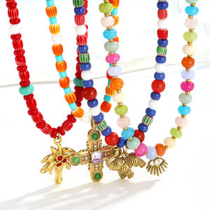 ベストセラーのクロスとヤシの木のペンダントネックレス、ビーズ付き、316Lステンレススチール製、18Kゴールドメッキ、スタイリッシュで防水のジュエリー - Product Image 2