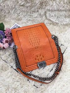 Sac à bandoulière/croisé pour femme en cuir de crocodile 100 % véritable, étanche, avec fermeture à bouton, personnalisation de la marque - Product Image 6