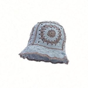 Chapeau Bob Tricoté Fait Main de Luxe Bohème à Bord Court, Motif Flocon de Neige et Crochet Creux, Idéal Hiver - Product Image 6