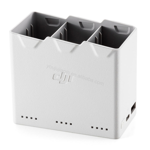 <span class=keywords><strong>DJI</strong></span> MINI 4 pro/ MINI 3 Series ฮับชาร์จสองทางพร้อม <span class=keywords><strong>DJI</strong></span> <span class=keywords><strong>30W</strong></span> เครื่องชาร์จแบบพกพาความเข้ากันได้ของ <span class=keywords><strong>DJI</strong></span> MINI Drone - Product Image 1
