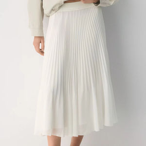 Ladies' <b>White</b> Chiffon Pleated Half Length <b>Skirt</b>-Elegant and Beautiful Casual Design - Product Image 5